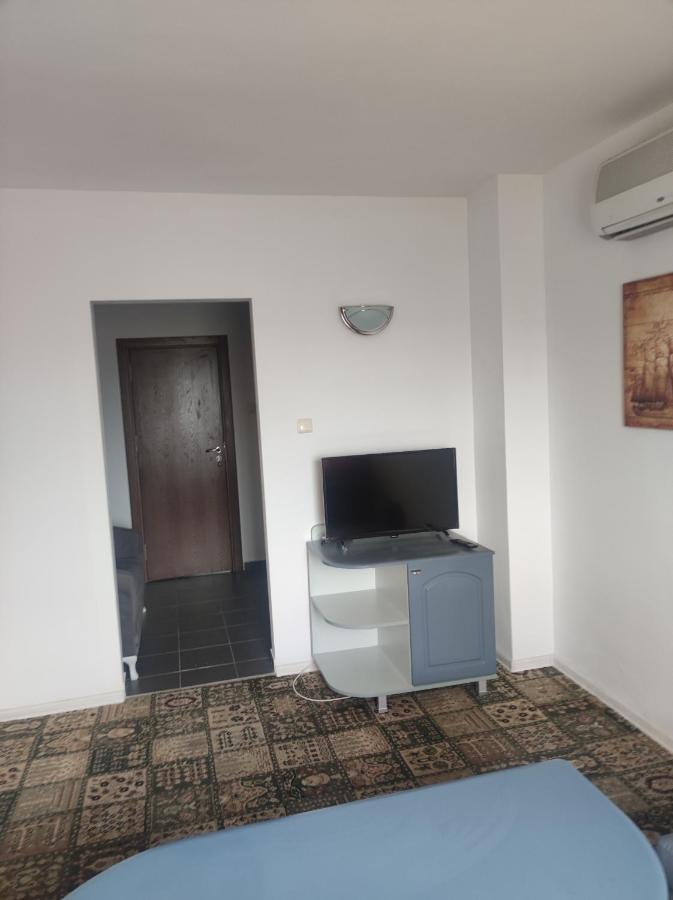 Кианти Hotel Kurdzhali Exterior photo